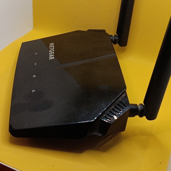 Wifi, bT combo set with surveillance camera,  3 pcs, all preowned - Picture 4 of 7